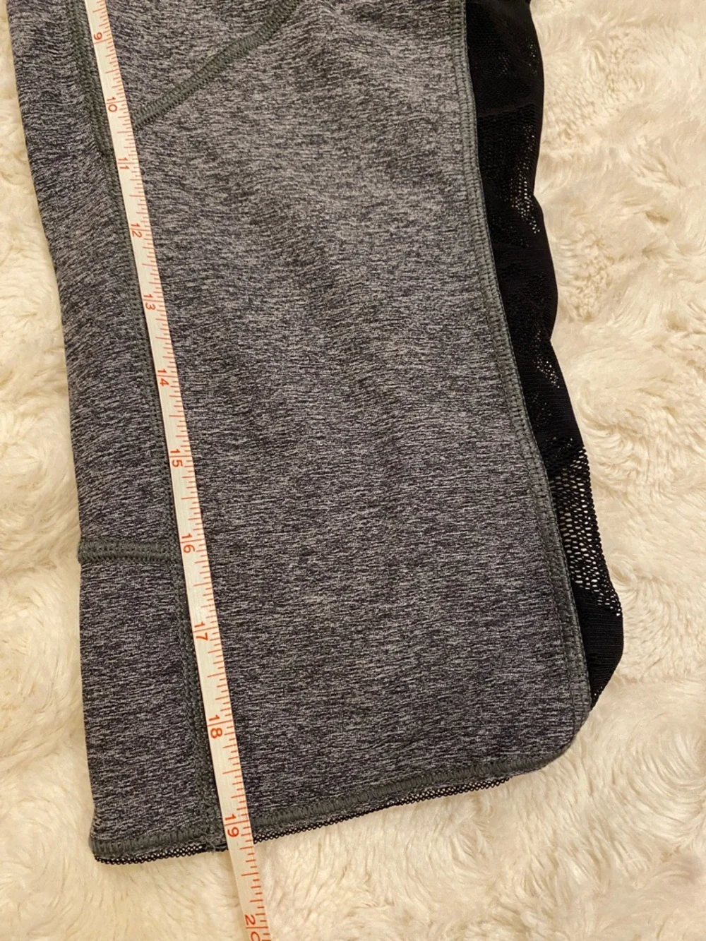Lululemon Women's Gray and Black Capri Leggings size 10 with lace